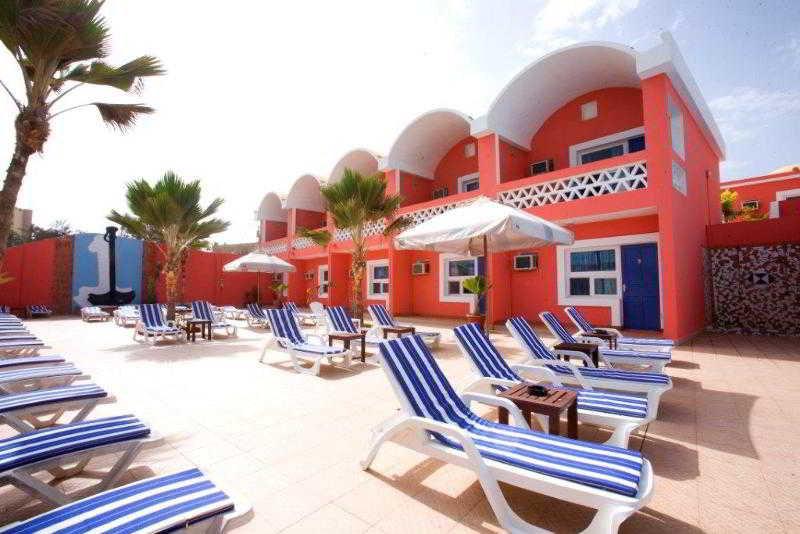 Hotel La Madrague Dakar Exteriör bild